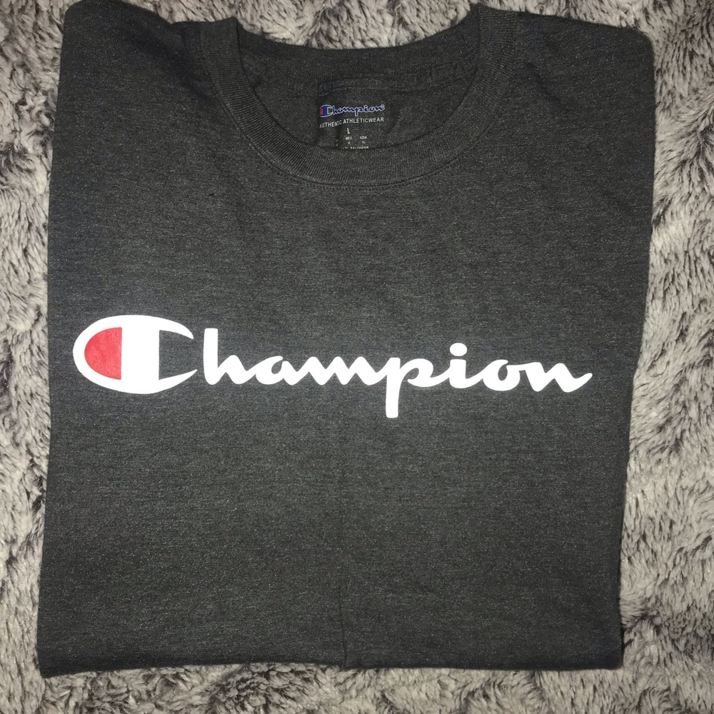 Champion L  tee